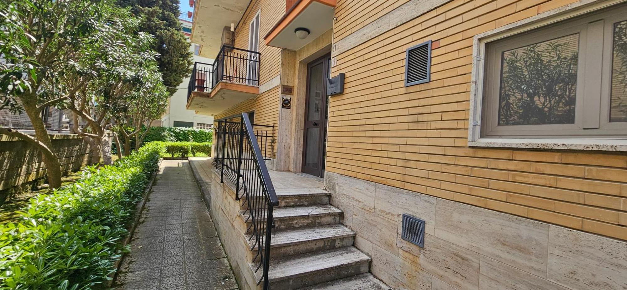 Testa O Croce Casa Vacanze มาเตรา ภายนอก รูปภาพ