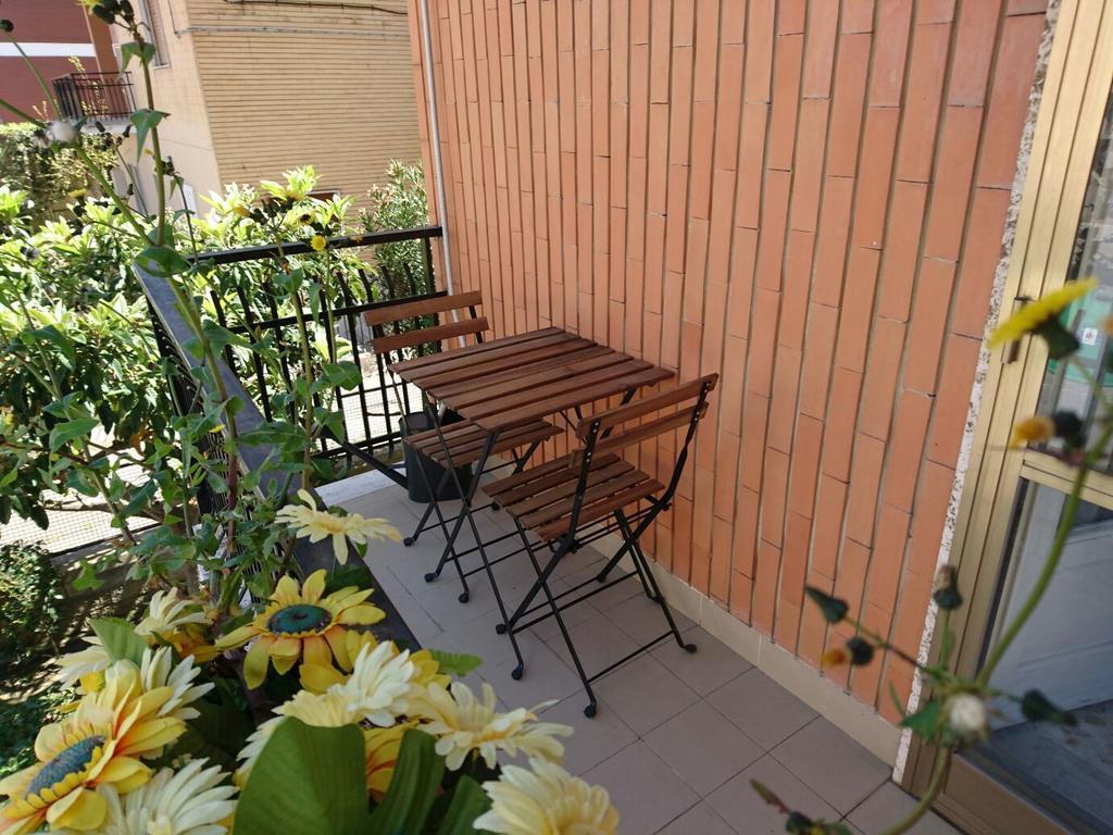 Testa O Croce Casa Vacanze มาเตรา ภายนอก รูปภาพ