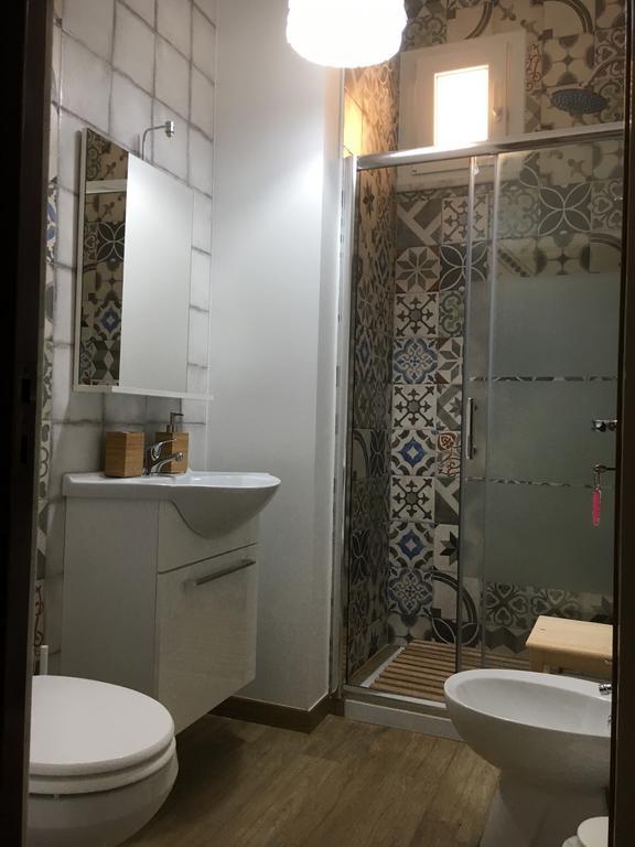 Testa O Croce Casa Vacanze มาเตรา ภายนอก รูปภาพ